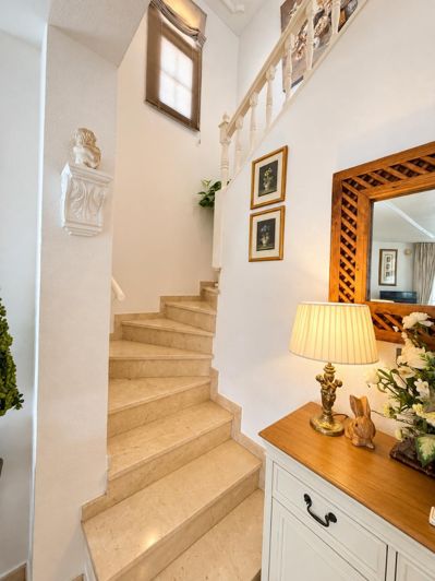 Image No.26-3 Bed Villa for sale