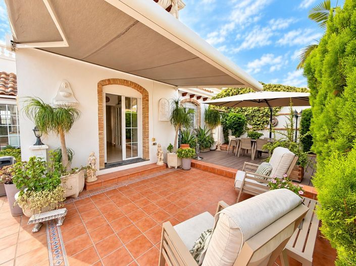 Image No.3-3 Bed Villa for sale