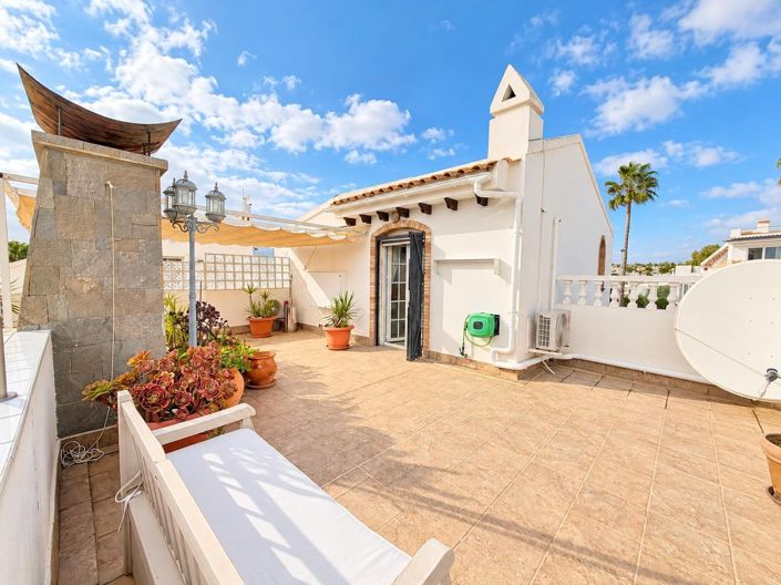 Image No.36-3 Bed Villa for sale