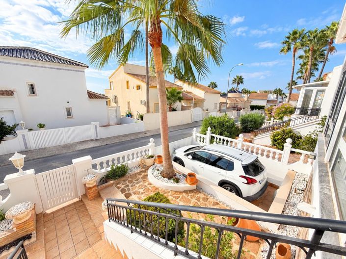 Image No.39-3 Bed Villa for sale