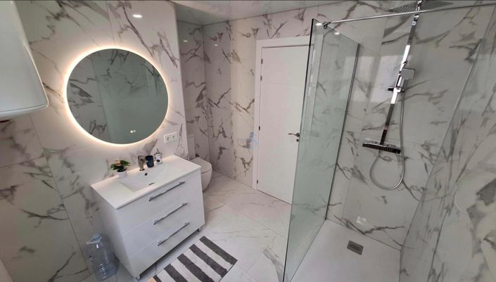 Image No.7-3 Bed Apartment for sale