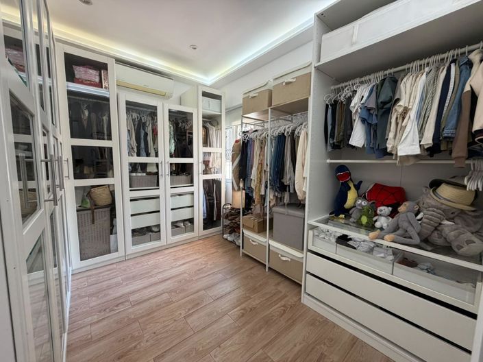 Image No.29-2 Bed House for sale