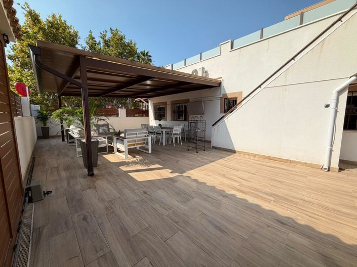 Image No.7-2 Bed House for sale