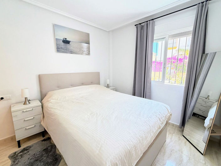 Image No.16-2 Bed Apartment for sale