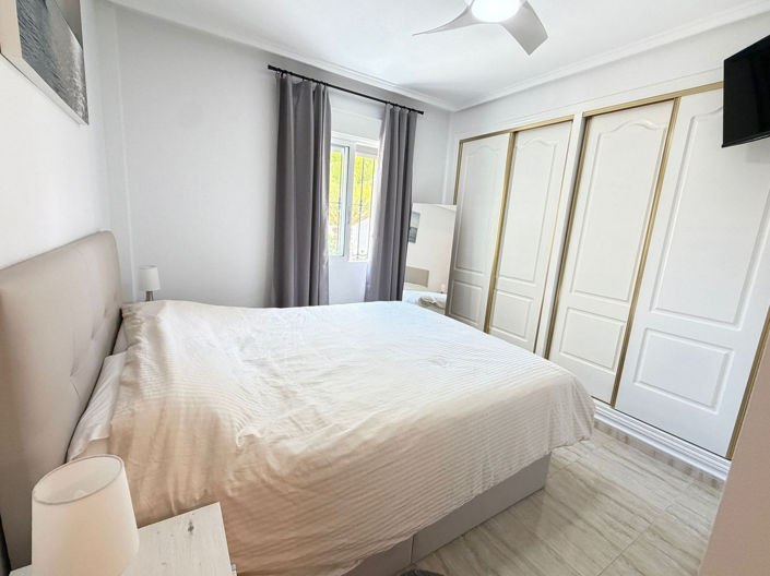 Image No.17-2 Bed Apartment for sale