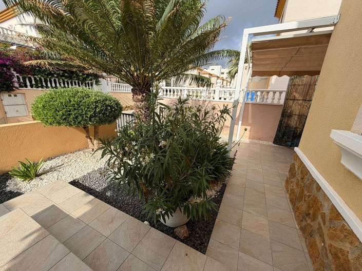 Image No.33-2 Bed Apartment for sale