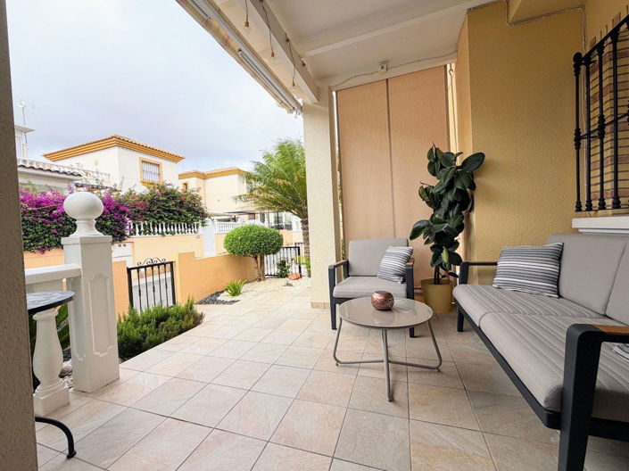Image No.37-2 Bed Apartment for sale