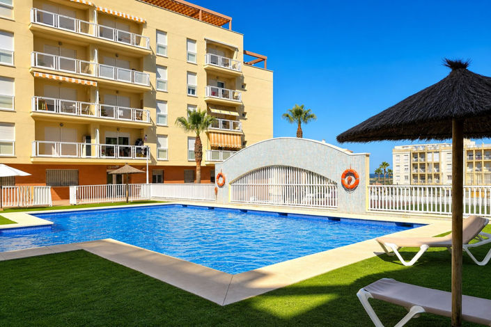Image No.4-2 Bed Apartment for sale