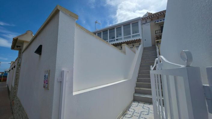 Image No.3-2 Bed House for sale