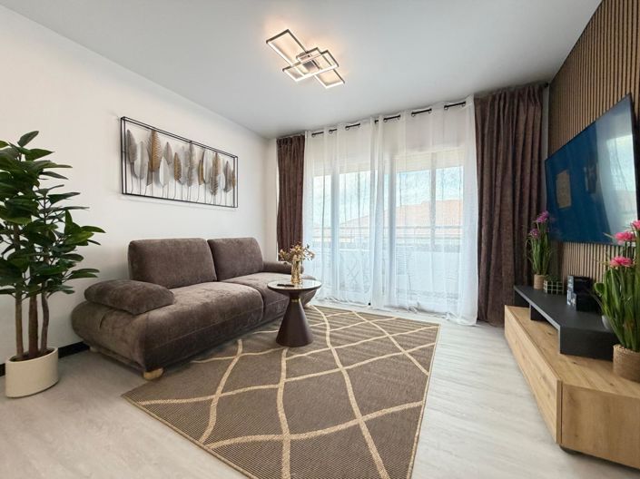 Image No.18-2 Bed Apartment for sale