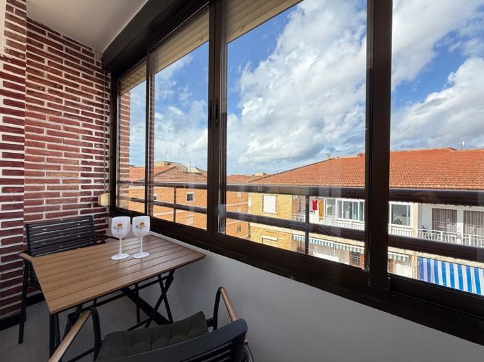 Image No.29-2 Bed Apartment for sale