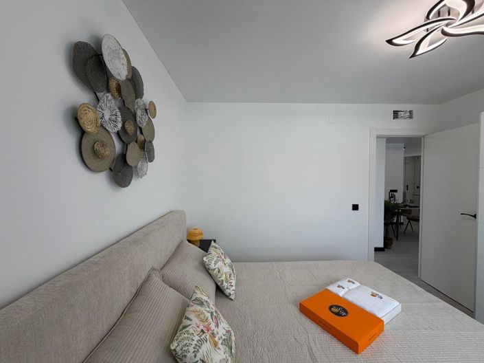Image No.43-2 Bed Apartment for sale