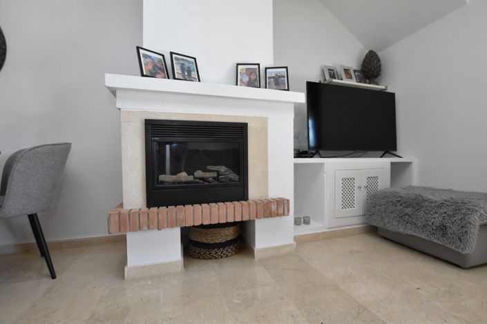 Image No.38-2 Bed Bungalow for sale