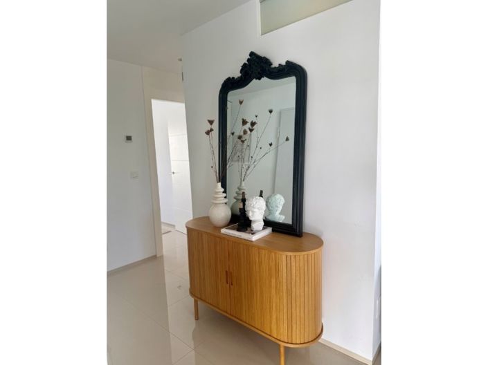 Image No.20-3 Bed Apartment for sale