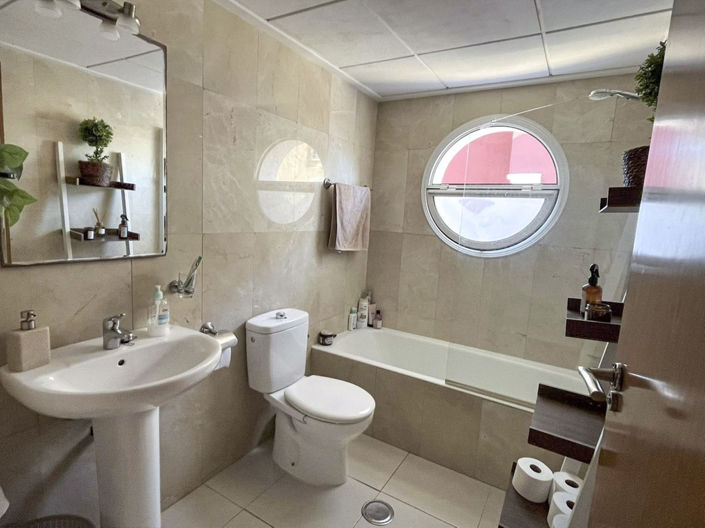 Image No.10-2 Bed Apartment for sale