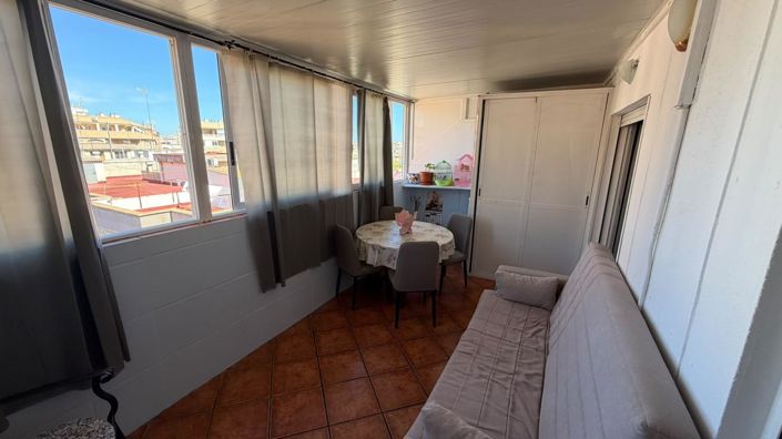 Image No.28-2 Bed Apartment for sale