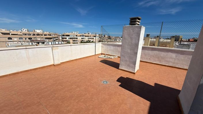 Image No.34-2 Bed Apartment for sale