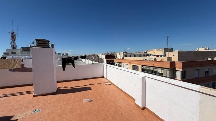 Image No.35-2 Bed Apartment for sale