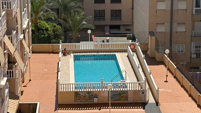 Image No.42-2 Bed Apartment for sale
