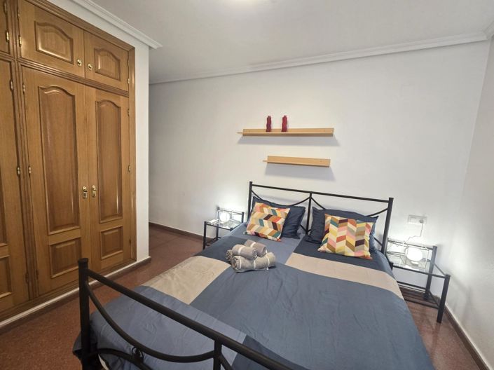 Image No.22-3 Bed Apartment for sale