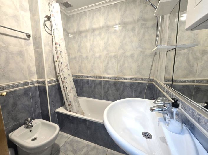 Image No.31-3 Bed Apartment for sale