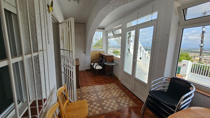 Image No.19-3 Bed House for sale