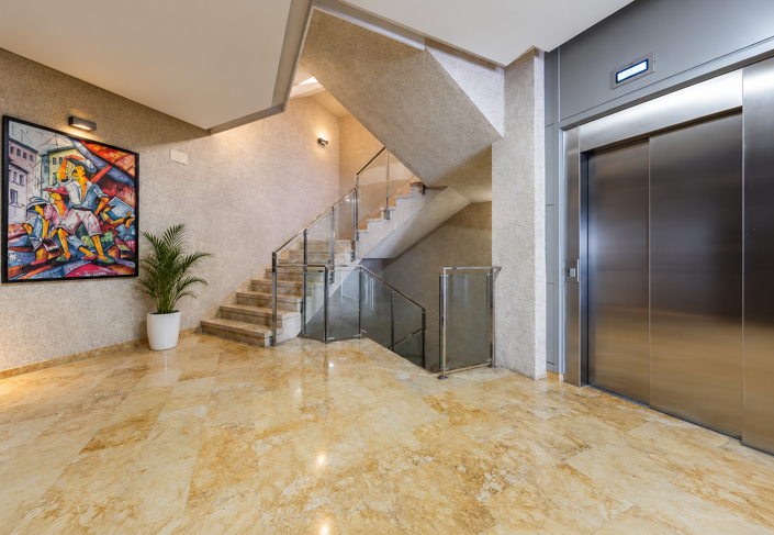 Image No.20-3 Bed Apartment for sale
