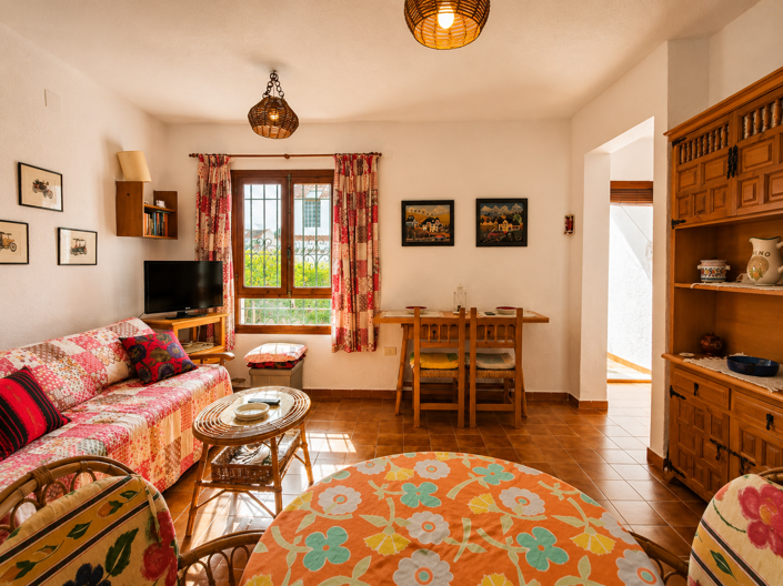Image No.16-2 Bed House for sale