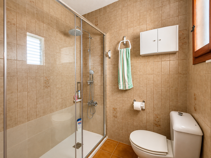 Image No.33-2 Bed House for sale