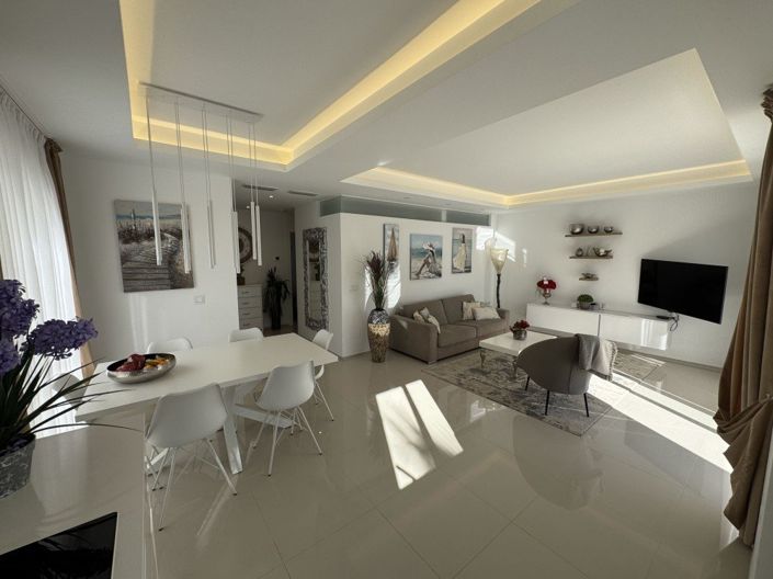 Image No.17-2 Bed Apartment for sale