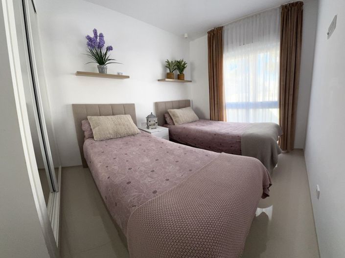 Image No.9-2 Bed Apartment for sale