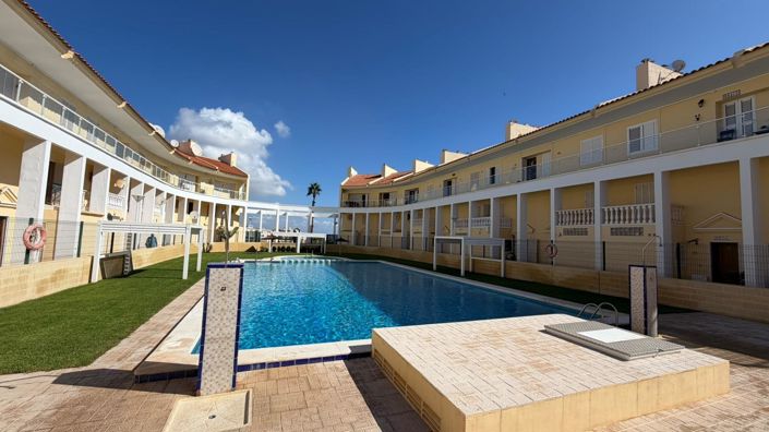 Image No.37-1 Bed Apartment for sale