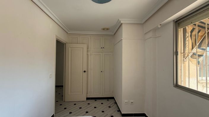 Image No.16-3 Bed Apartment for sale