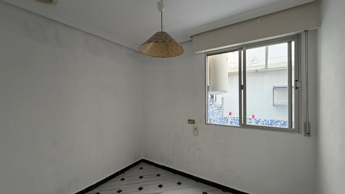 Image No.27-3 Bed Apartment for sale
