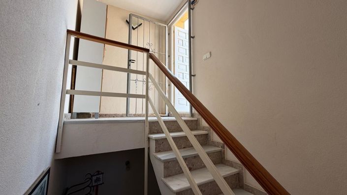 Image No.28-3 Bed Apartment for sale