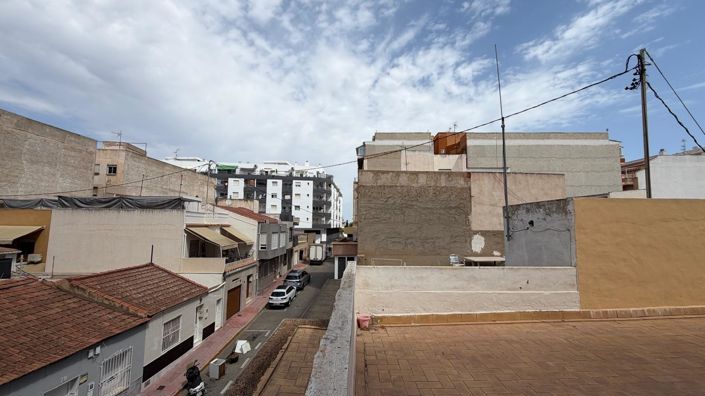 Image No.35-3 Bed Apartment for sale