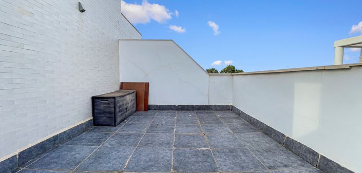 Image No.29-3 Bed House for sale