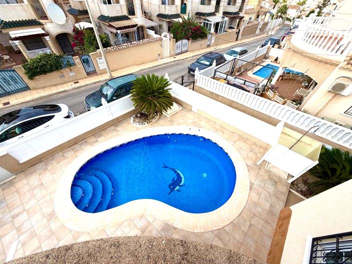 Image No.21-3 Bed House for sale
