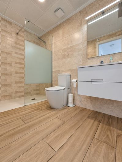 Image No.11-3 Bed Apartment for sale