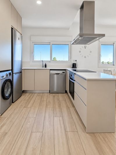 Image No.6-3 Bed Apartment for sale