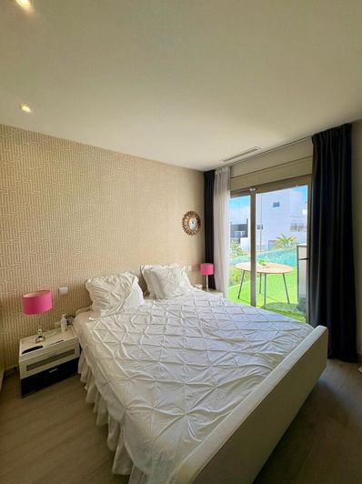 Image No.19-3 Bed House for sale