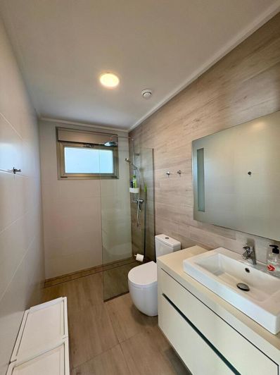 Image No.25-3 Bed House for sale