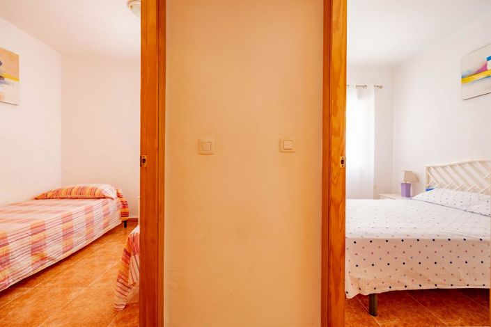 Image No.15-3 Bed Apartment for sale