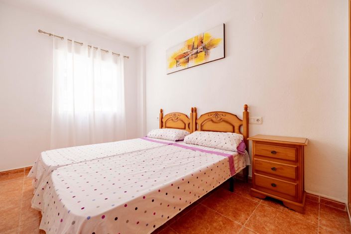Image No.8-3 Bed Apartment for sale