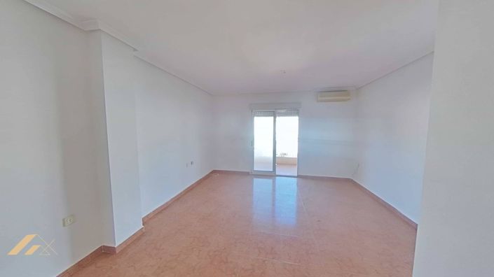 Image No.14-3 Bed Apartment for sale