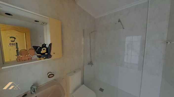 Image No.31-3 Bed Apartment for sale