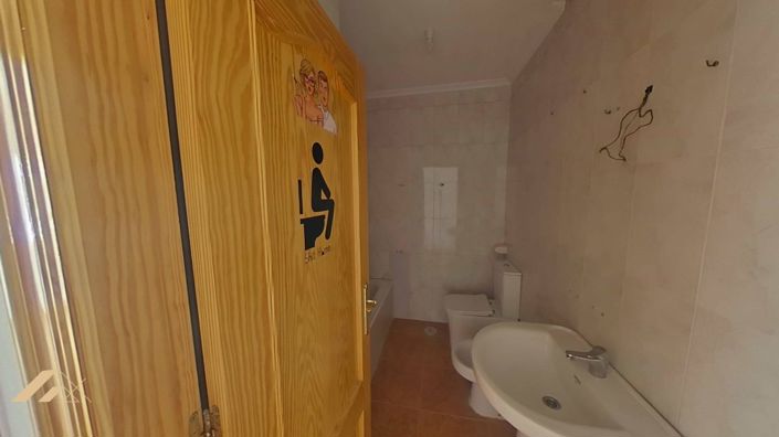 Image No.34-3 Bed Apartment for sale