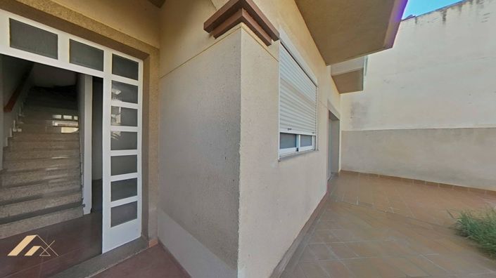 Image No.41-3 Bed Apartment for sale