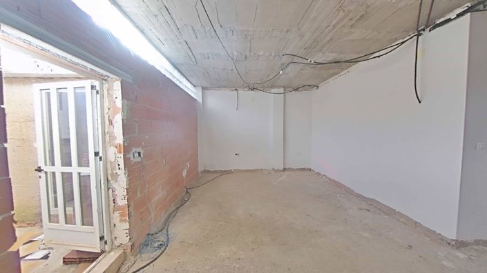 Image No.50-3 Bed Apartment for sale