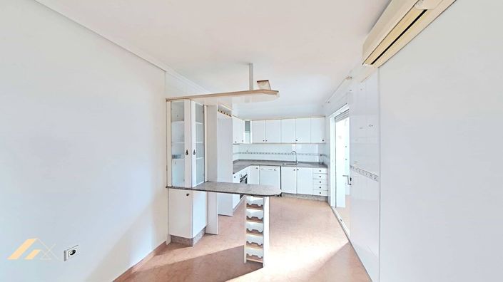 Image No.7-3 Bed Apartment for sale